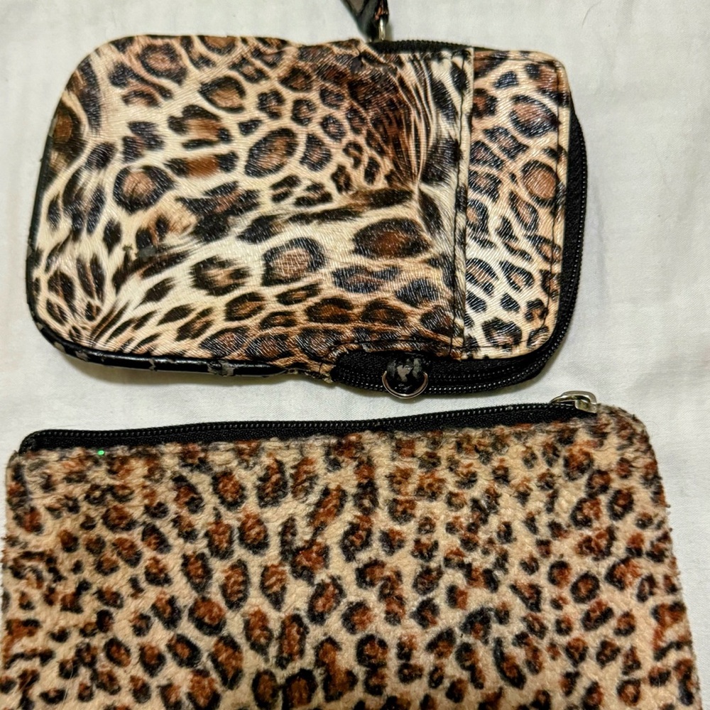 Different Wallets - image 2